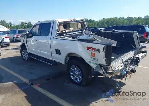 2017 Ford F-250 Lariat z USA, uszkodzony, nr VIN 1FT7W2BT7HEE78026